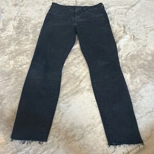 Mother Jean - high waisted looker ankle fray Jean in midnight